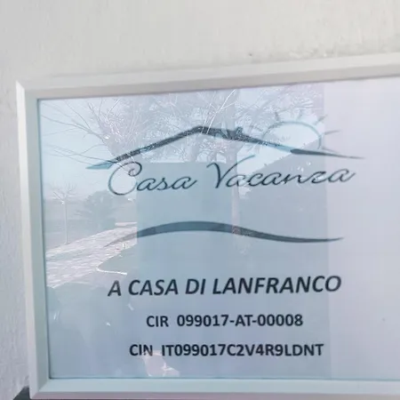 A Casa Di Lanfranco Hébergement de vacances *